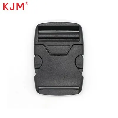 Kültéri, egy állítható csat